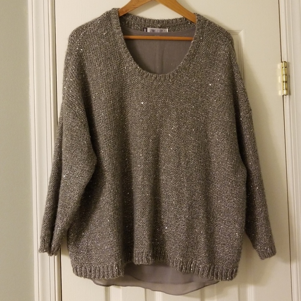 Jennifer Lopez Gray Metalic Sweater